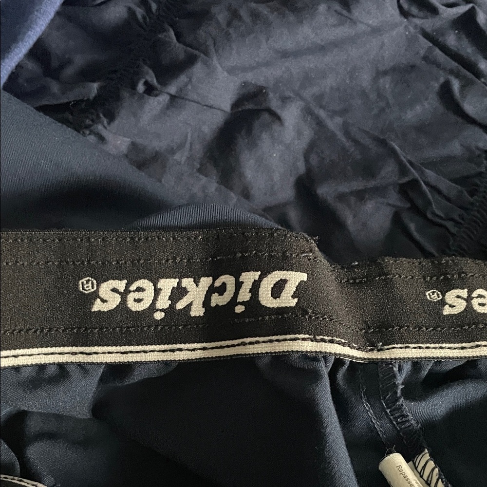 Dickies Blue Women's scrub pants - Picture 3 of 4